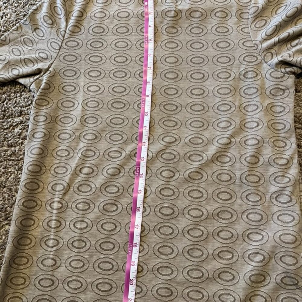 Madeleine Mode Mock Turtleneck Brown Tan Graphic Print Mock neck Top Long sleeve - Picture 4 of 5